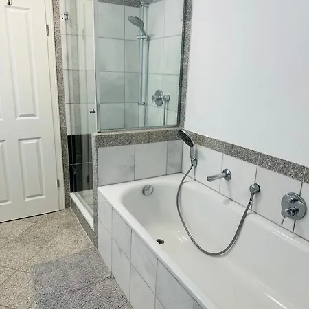Appartement Charmantes Familiennest Naehe Hamburg Arena & Airport Halstenbek
