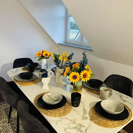 Charmantes Familiennest Naehe Hamburg Arena & Airport Appartement *