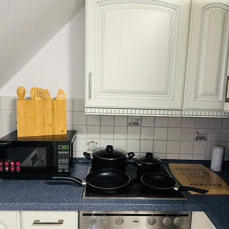 Charmantes Familiennest Naehe Hamburg Arena & Airport Appartement Halstenbek